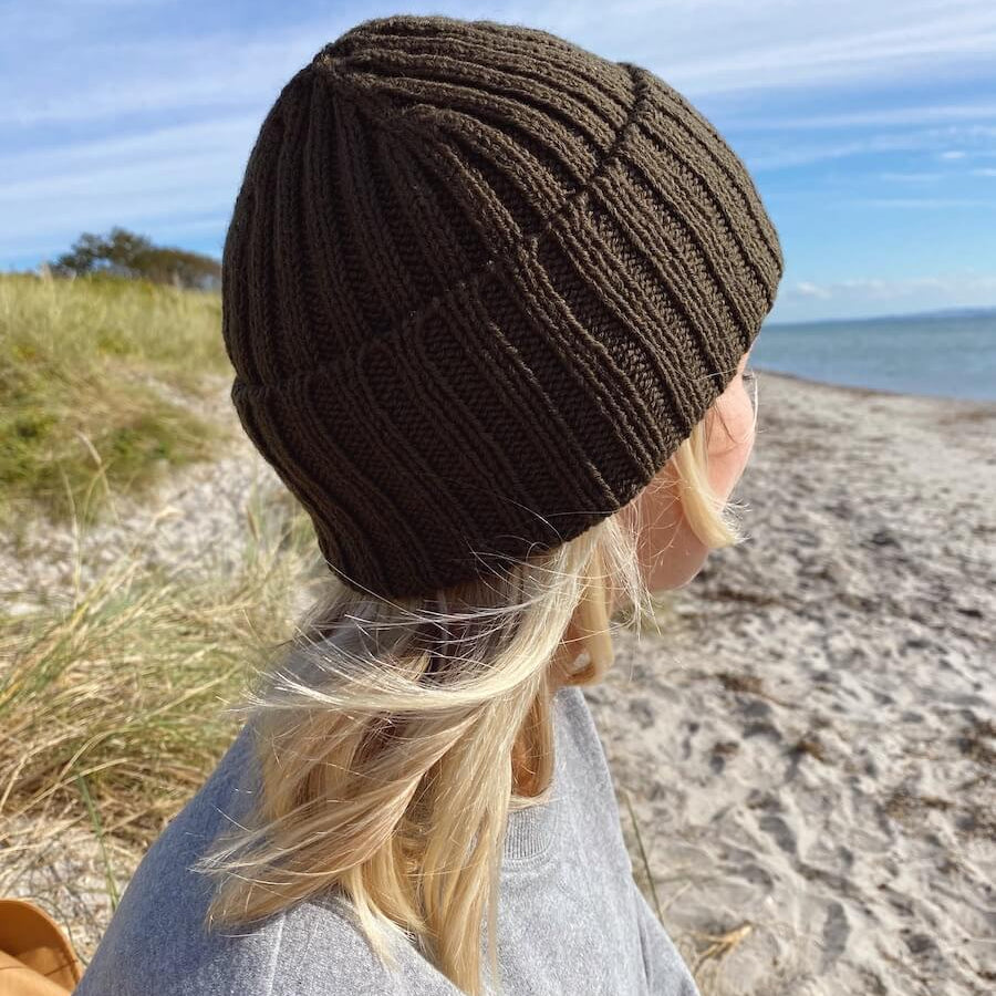 PetiteKnit Hipster Hat neuleohje peruspipo