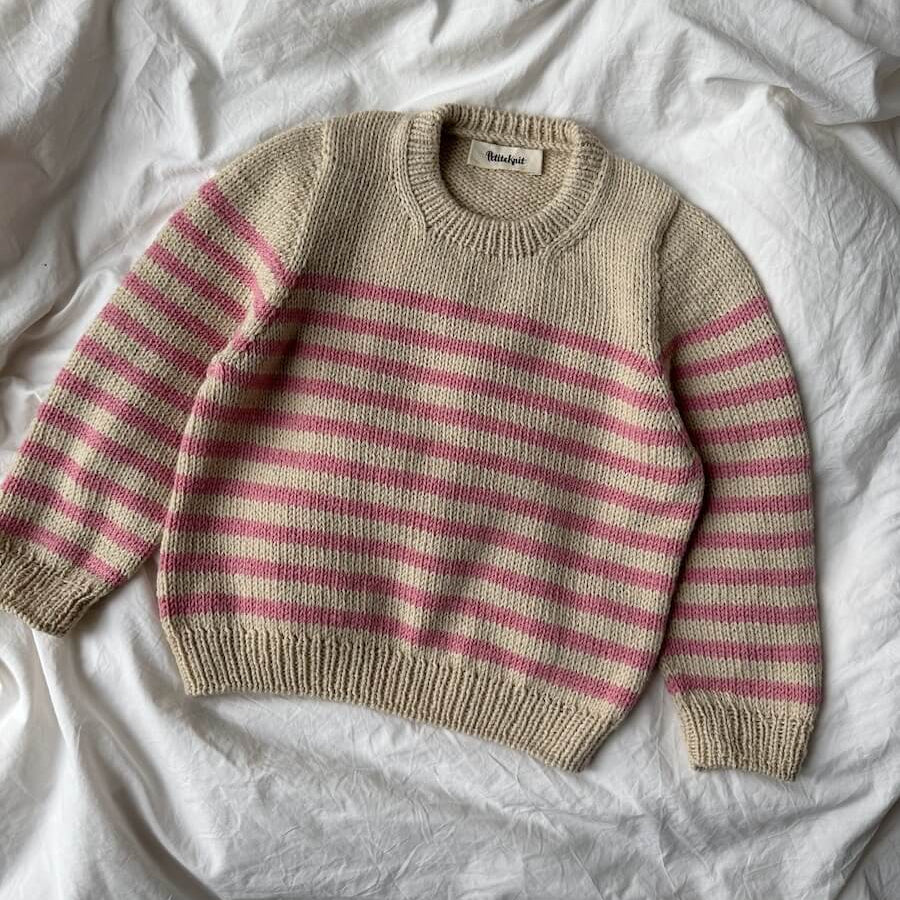 PetiteKnit neuleohje lapselle Lyon Sweater Junior Sandnes Garn Sunday langasta