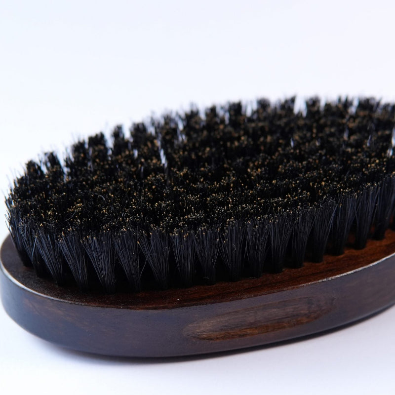 The Knitting Barber Vaate- ja villaharja -Bristle brush