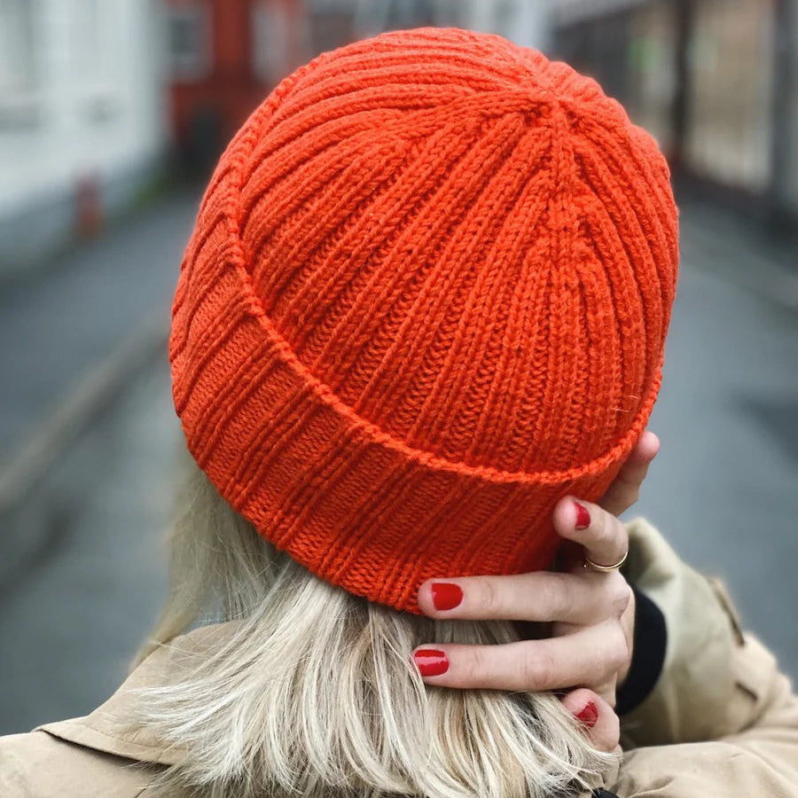 PetiteKnit Hipster Hat neuleohje peruspipo