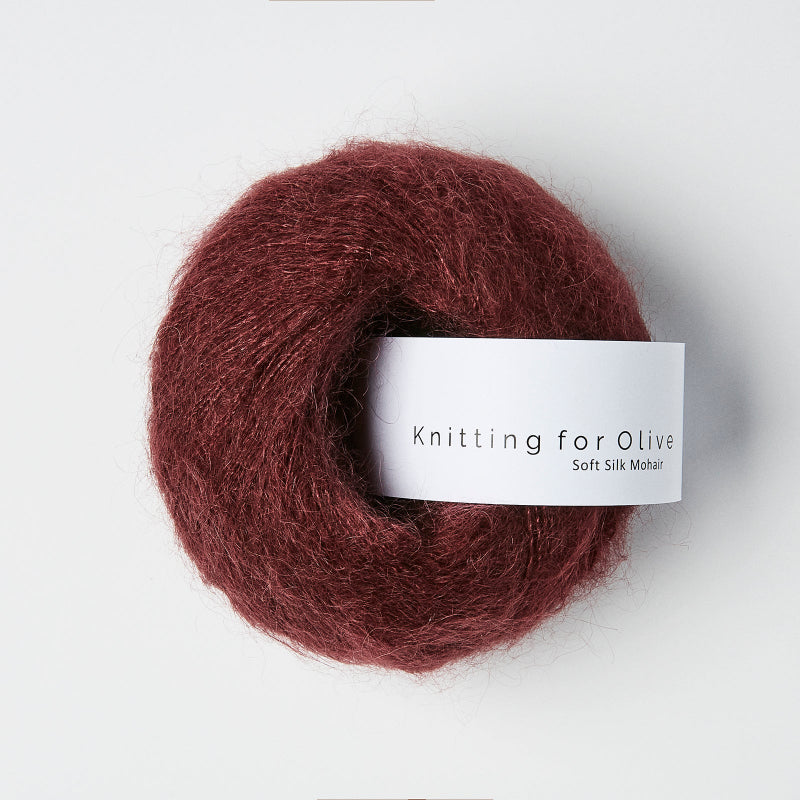 Knitting for Olive ylellisen pehmeä ja ilmava Soft Silk Mohair väri Bordeaux