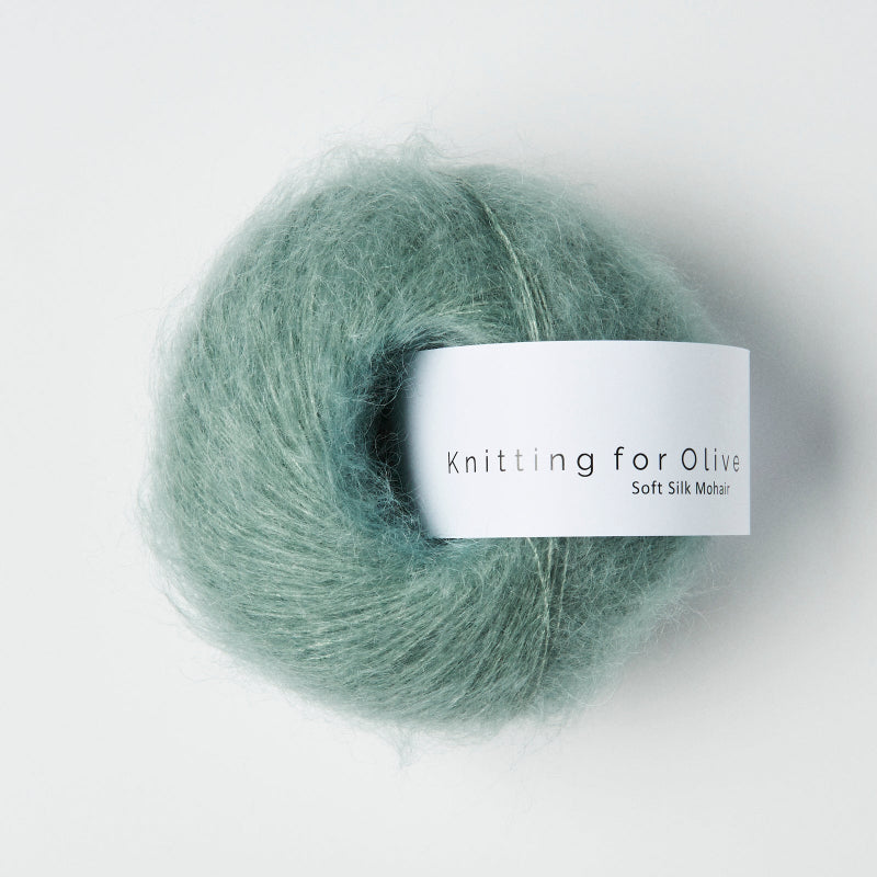 Knitting for Olive ylellisen pehmeä ja ilmava Soft Silk Mohair väri dusty aqua