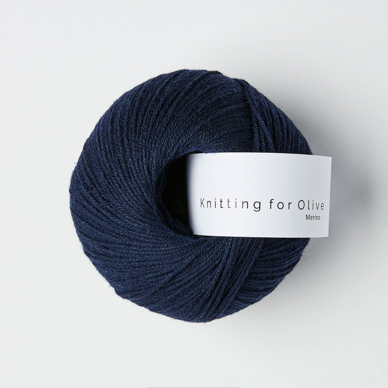 Knitting for Olive sininen Navy Blue Merino lanka eettiseen neulontaan