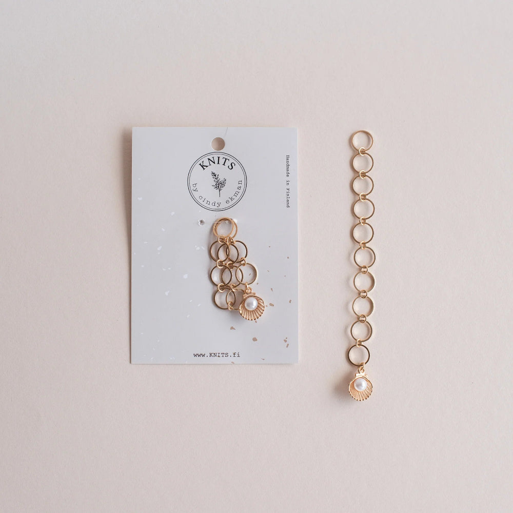 Knits by Cindy Ekman Kerroslaskuri Row counter helmisimpukka