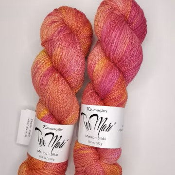 Marilta TerMari upea merino-silkkilanka 100g käsinvärjätty neulojalle