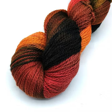 Marilta TerMari upea merino-silkkilanka 100g käsinvärjätty neulojalle