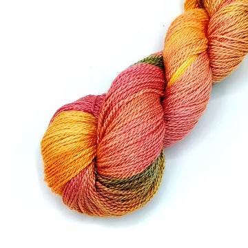 Marilta TerMari upea merino-silkkilanka 100g käsinvärjätty neulojalle