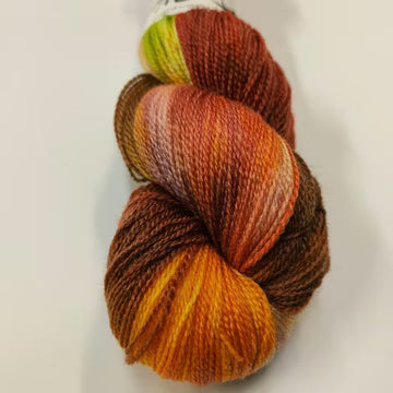 Marilta TerMari Merino-bambu Solakka 100g käsinvärjätty