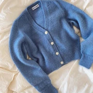 PetiteKnit April cardigan neulottu v-pääntie neuletakkiohje