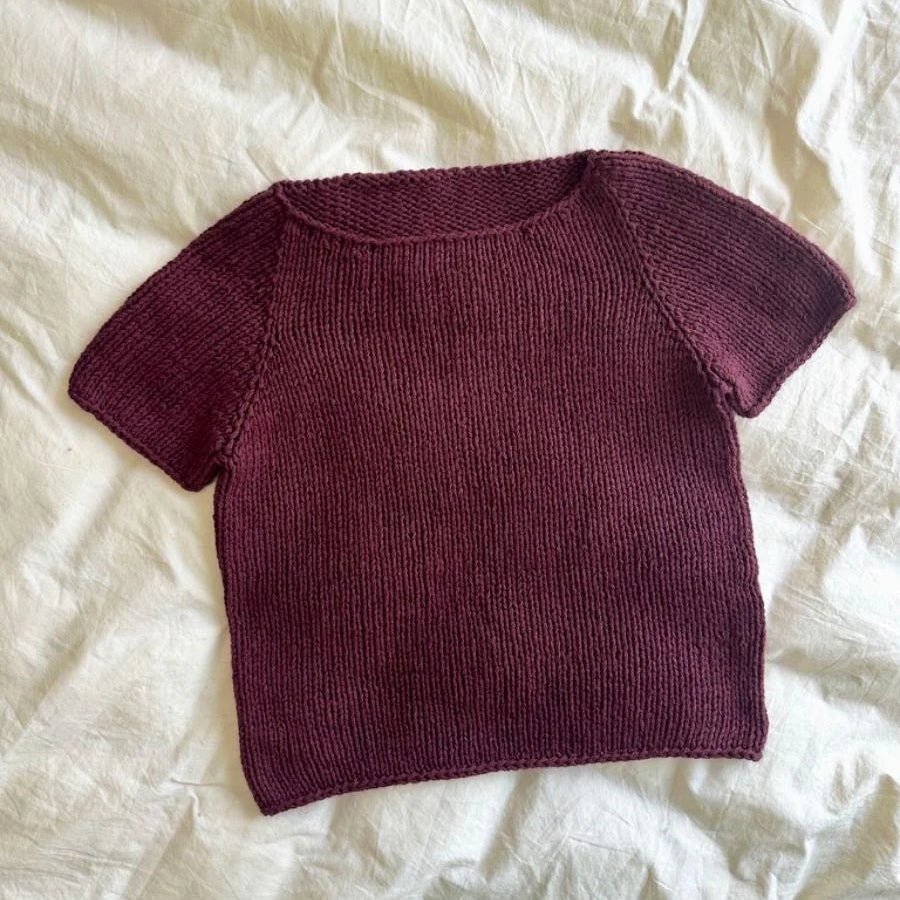 PetiteKnit Wave Tee helppo neulepaita kesälle Svarta Fåret Cecilia