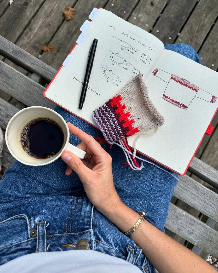 PetiteKnit Cross Sweater Junior -neuleohje