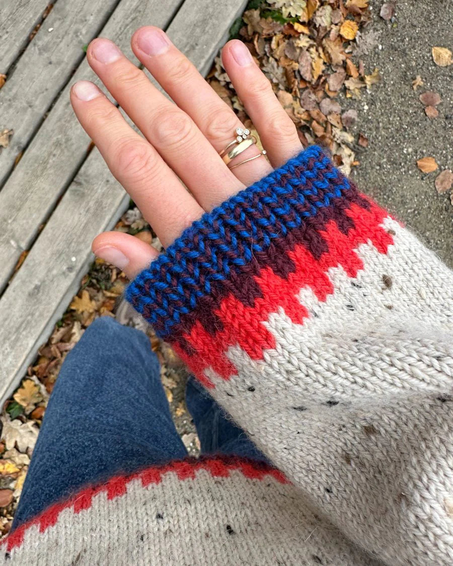 PetiteKnit Cross Sweater -neuleohje