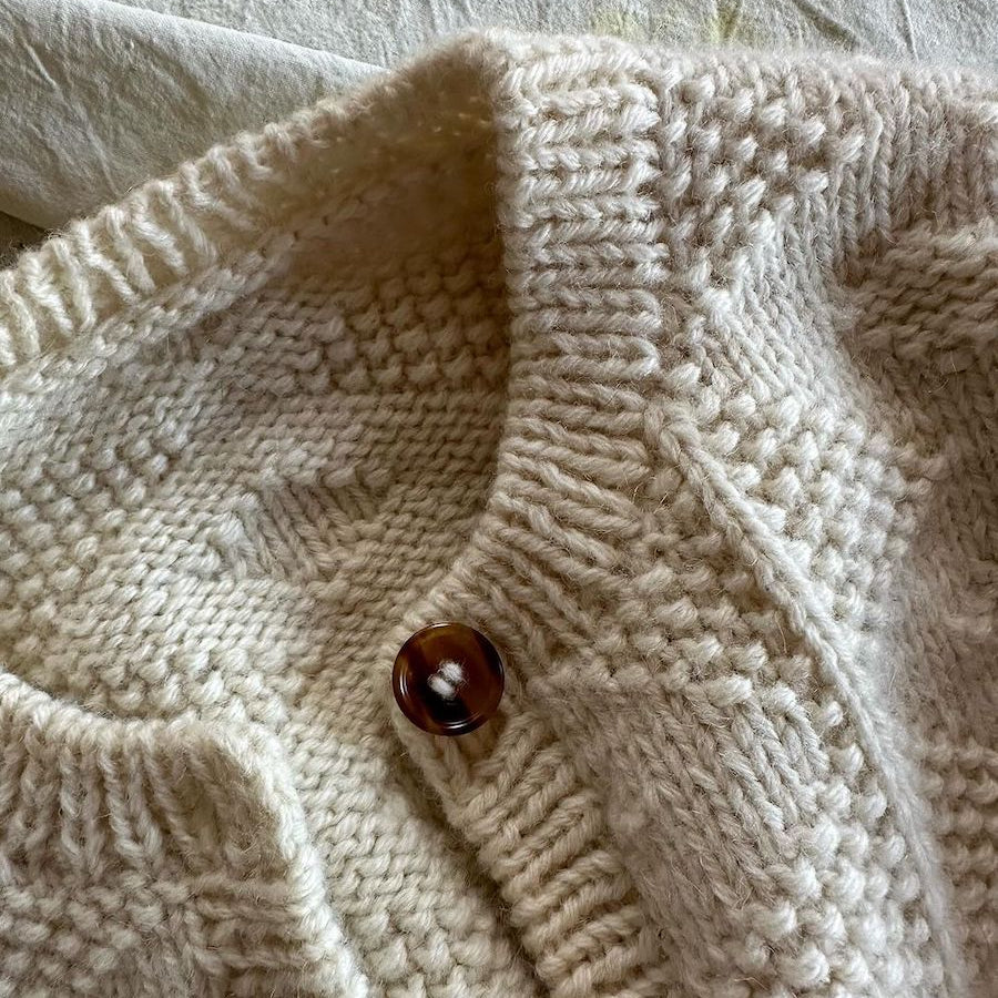 PetiteKnit Esther Jacket neuletakki neuleohje lämmin 