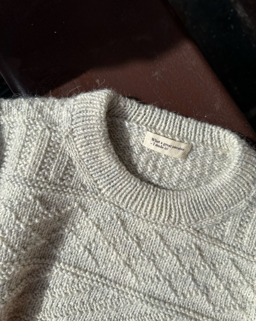 PetiteKnit Storm Sweater -neuleohje